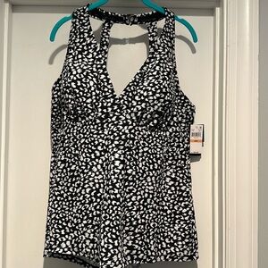 Island escape swim top